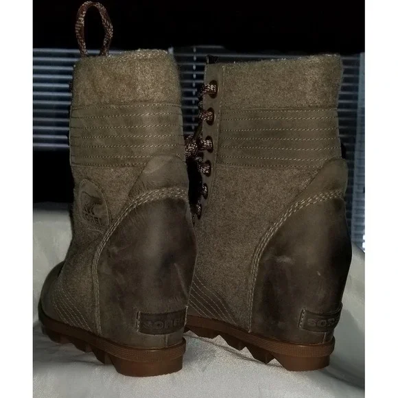 Sorel Lexie Wedge Khaki Boot - Women's Size 8 - Picture 4 of 7